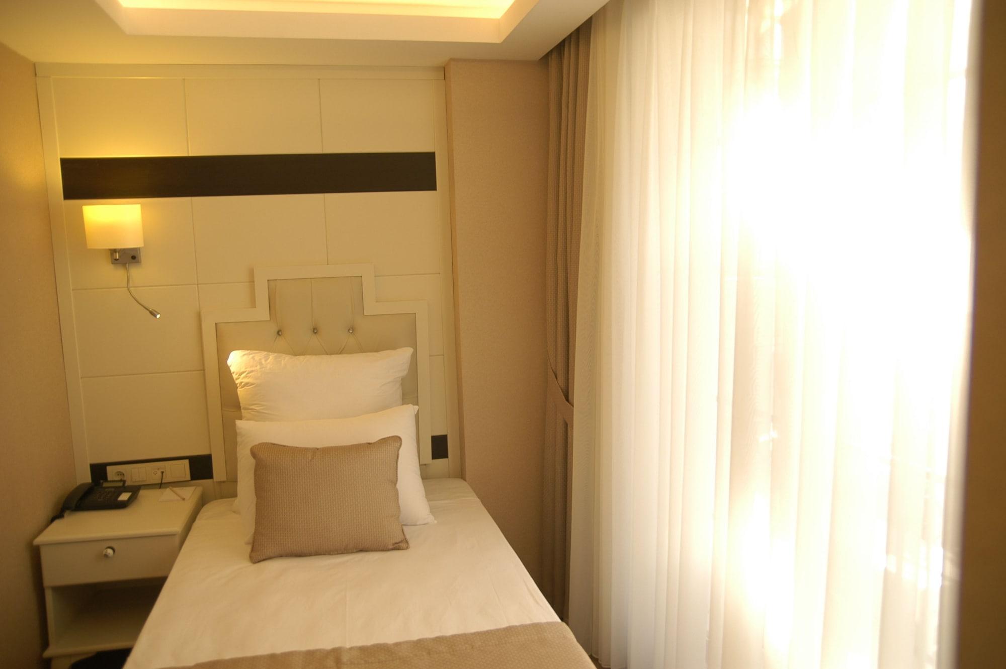 Comfort Elite Hotels Sultanahmet Istanbul Bagian luar foto